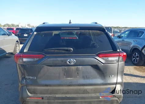2021 Toyota Rav4 Le z USA, uszkodzony, nr VIN 2T3H1RFV4MC151532